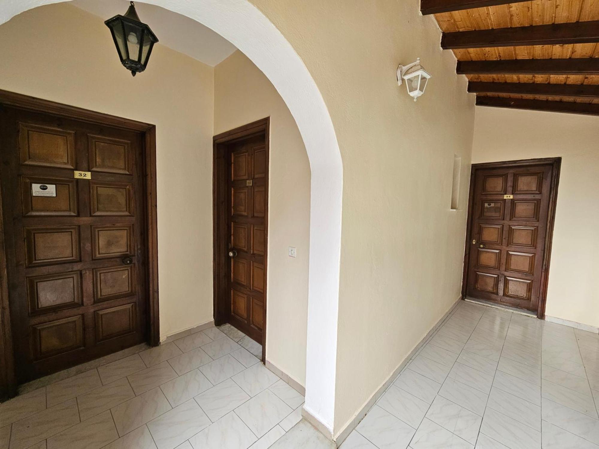 Villa Elena Іпсос Екстер'єр фото
